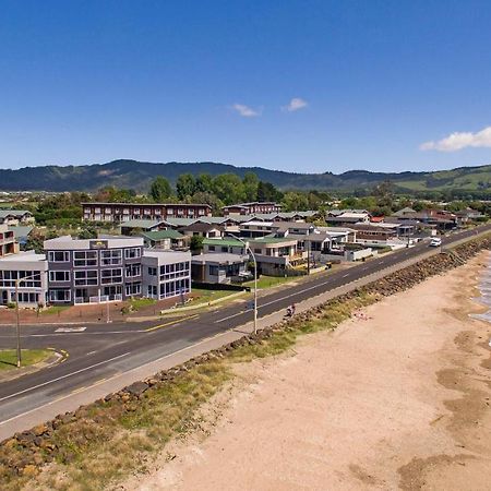 Waterfront Apartments Whitianga Bagian luar foto