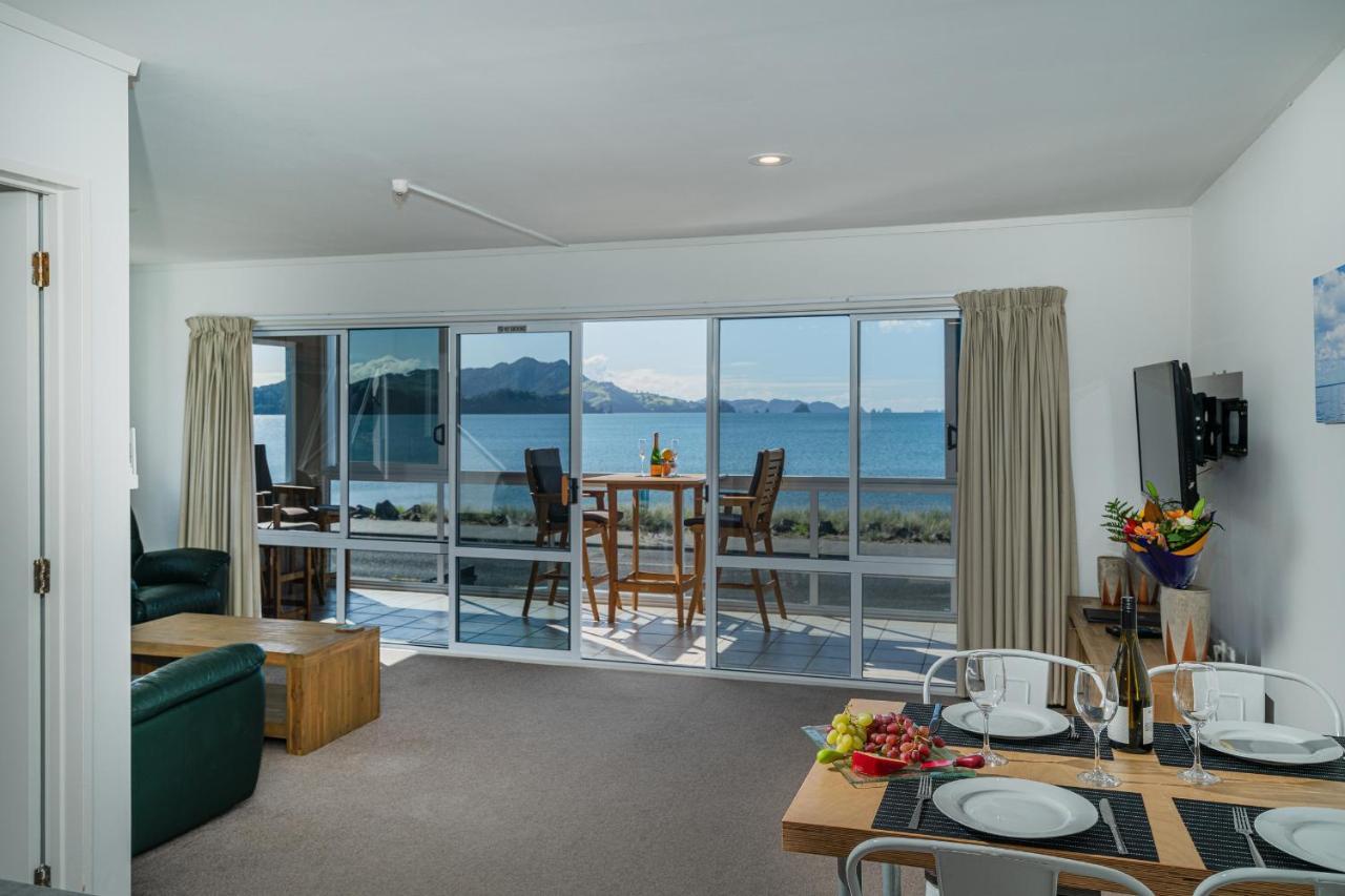 Waterfront Apartments Whitianga Bagian luar foto